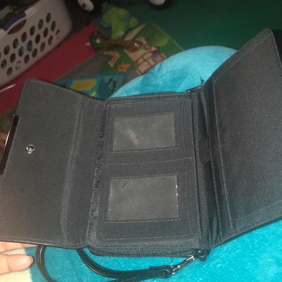 Wallet - Picture 4 of 6